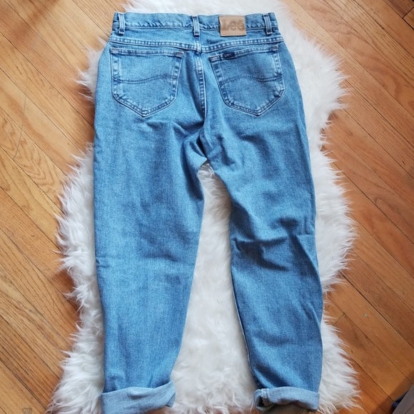 lee mom tapered jeans